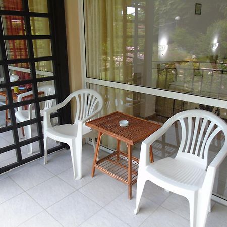 Jupiter Hotel Pantai Sunny Ruang foto